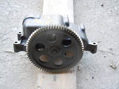 Caterpillar Engine Oil Pump