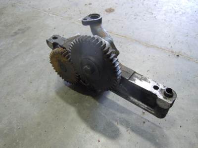 Caterpillar Engine Oil Pump