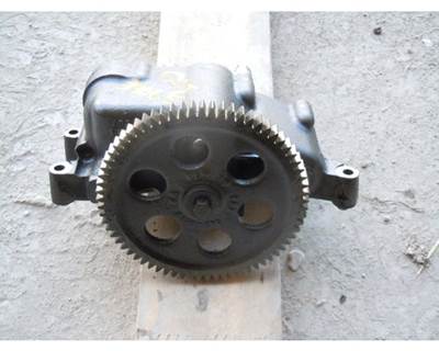 Caterpillar Engine Oil Pump