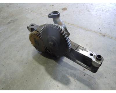 Caterpillar Engine Oil Pump