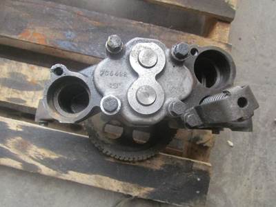 Caterpillar C15 Engine Oil Pump