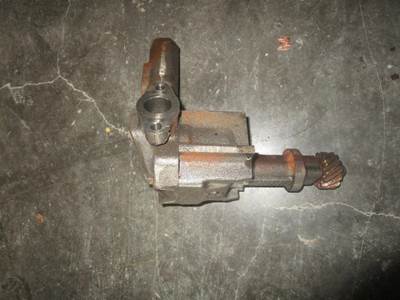 Mack E7 Engine Oil Pump