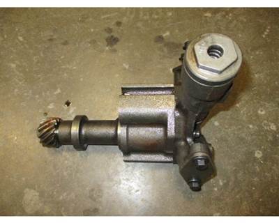 Mack E7 Engine Oil Pump