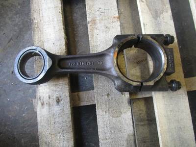Cummins M11 Engine Rod