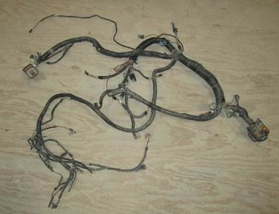 USED ENGINE WIRING HARNESS OFF OF KENWORTH CAT ENGINE