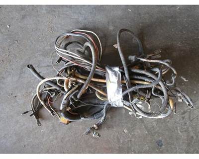 ENGINE WIRING HARNESS CAB TO MOTOR KW T660 , KW T600 TO CAT MOTOR 40 PIN HARNESS
