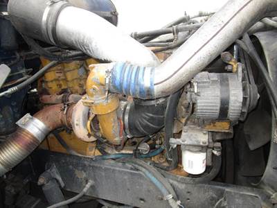 Caterpillar 3406E Engine for a Freightliner FLD120