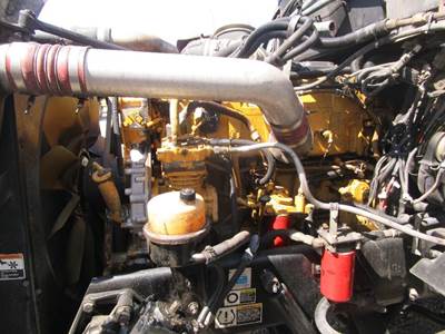 Caterpillar C15 ACERT Engine for a Peterbilt 387