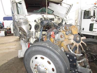 Caterpillar C15 ACERT Engine for a Peterbilt 379