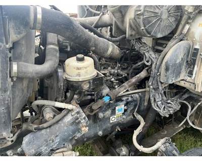 Cummins ISC Engine for a Peterbilt 340