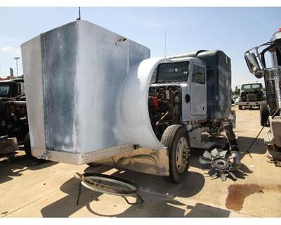 Cummins N14 Engine for a Peterbilt 379