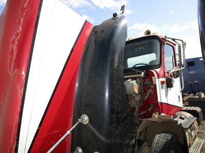 Cummins N14 CELECT PLUS Engine for a International 9100I