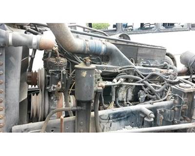 Cummins N14 CELECT PLUS Engine for a Freightliner FLD120