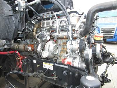 Detroit DD13 Engine for a Freightliner CASCADIA