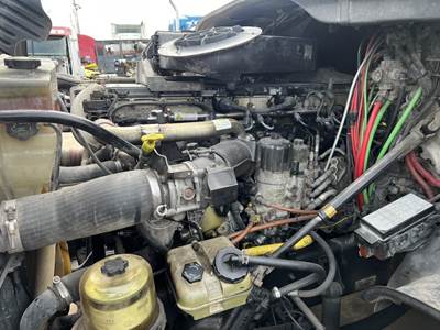 Detroit DD13 Engine for a Freightliner CASCADIA 125