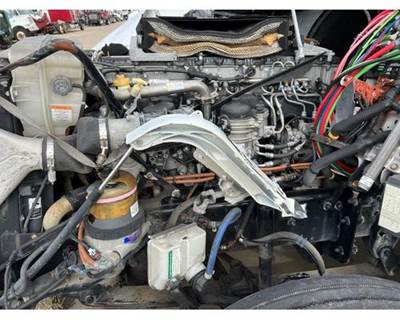 Detroit DD13 Engine for a Freightliner CASCADIA 125