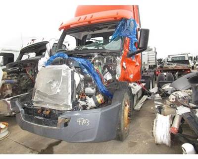 Detroit DD13 Engine for a Freightliner CASCADIA