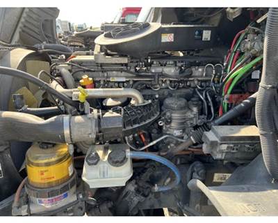 Detroit DD13 Engine for a Freightliner CASCADIA 125