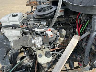 Detroit DD15 Engine for a Freightliner CASCADIA 125