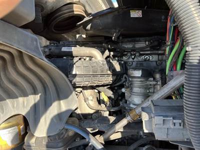 Detroit DD15 Engine for a Freightliner CASCADIA 125