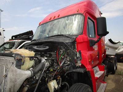 Detroit DD15 Engine for a Freightliner CASCADIA 125