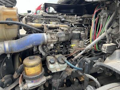 Detroit DD15 Engine for a Freightliner CASCADIA 125