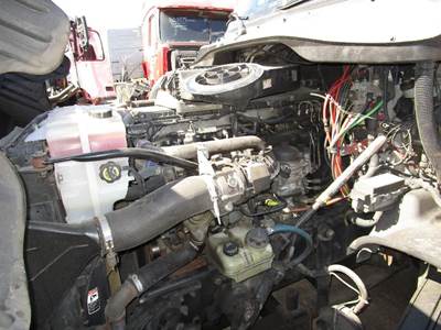 Detroit DD15 Engine for a Freightliner CASCADIA 125