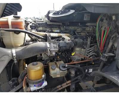 Detroit DD15 Engine for a Freightliner CASCADIA 125