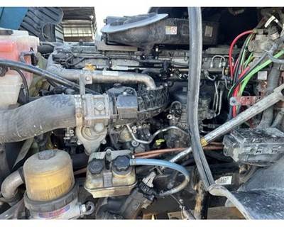 Detroit DD15 Engine for a Freightliner CASCADIA 125