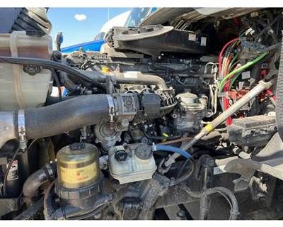 Detroit DD15 Engine for a Freightliner CASCADIA 125