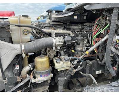 Detroit DD15 Engine for a Freightliner CASCADIA 125