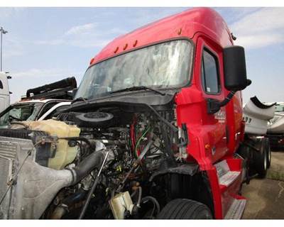 Detroit DD15 Engine for a Freightliner CASCADIA 125