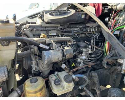 Detroit DD15 Engine for a Freightliner CASCADIA 125
