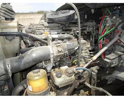 Detroit DD15 Engine for a Freightliner CASCADIA 125