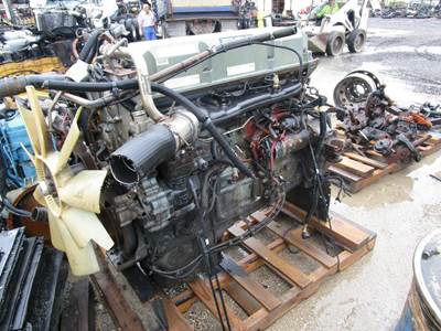 Detroit Series 60 12.7L Engine for a Freightliner COLUMBIA