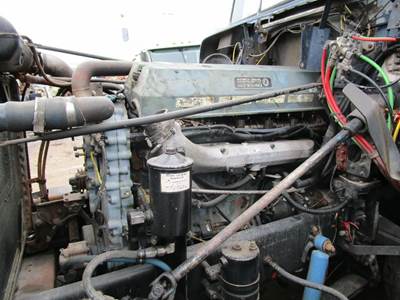 Detroit Series 60 12.7L Engine for a Freightliner FLD120