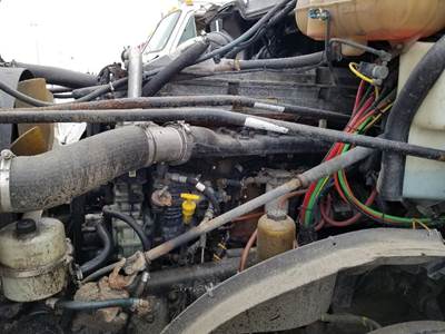 Detroit Series 60 12.7L Engine for a Freightliner COLUMBIA 120
