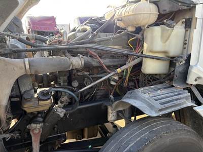 Detroit Series 60 12.7L Engine for a Freightliner COLUMBIA