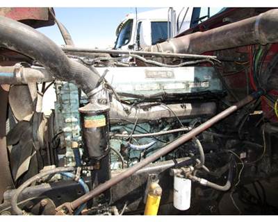 Detroit Series 60 12.7L Engine for a Freightliner FLD132T