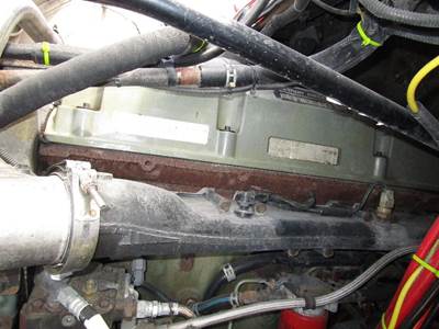 Detroit Series 60 14.0L Engine for a Freightliner ST120