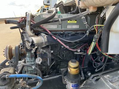 Detroit Series 60 14.0L Engine for a Freightliner ST120