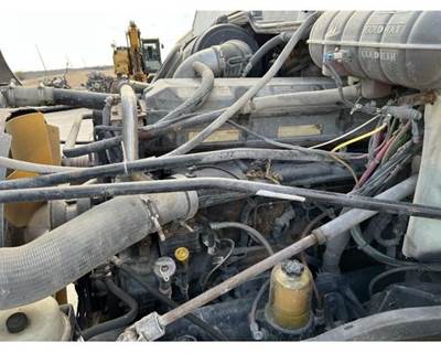 Detroit Series 60 14.0L Engine for a Freightliner COLUMBIA 120