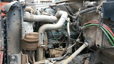 International DT466E Engine for a International 4700