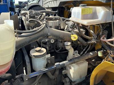 International MaxxForce DT Engine for a International 4300