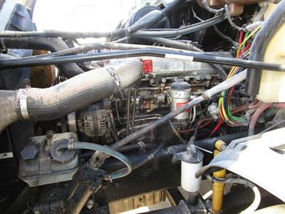 Mercedes-Benz OM460 Engine for a Freightliner COLUMBIA 120