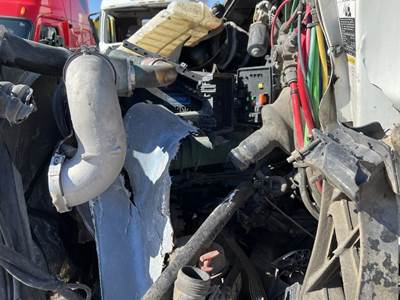 Volvo D13 Engine for a Volvo VNL