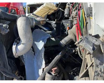 Volvo D13 Engine for a Volvo VNL