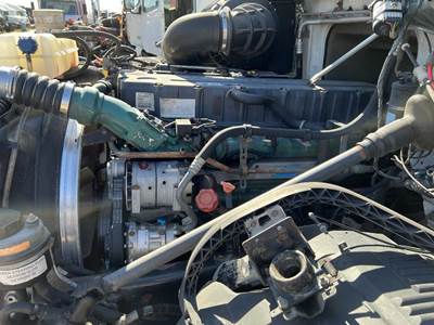 Volvo VED12 Engine for a Volvo VNL