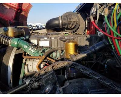 Volvo VED12 Engine for a Volvo VNL