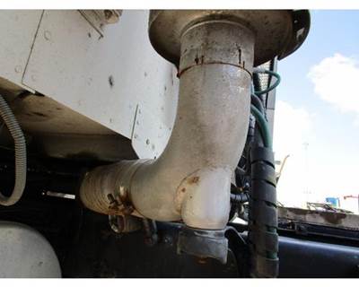 Freightliner Columbia 120 Exhaust Stack